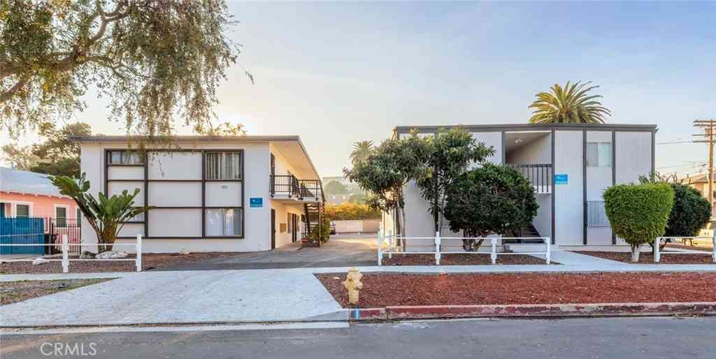 Homes For Sale - 2401 S Denison Avenue<br/> San Pedro, CA 90731