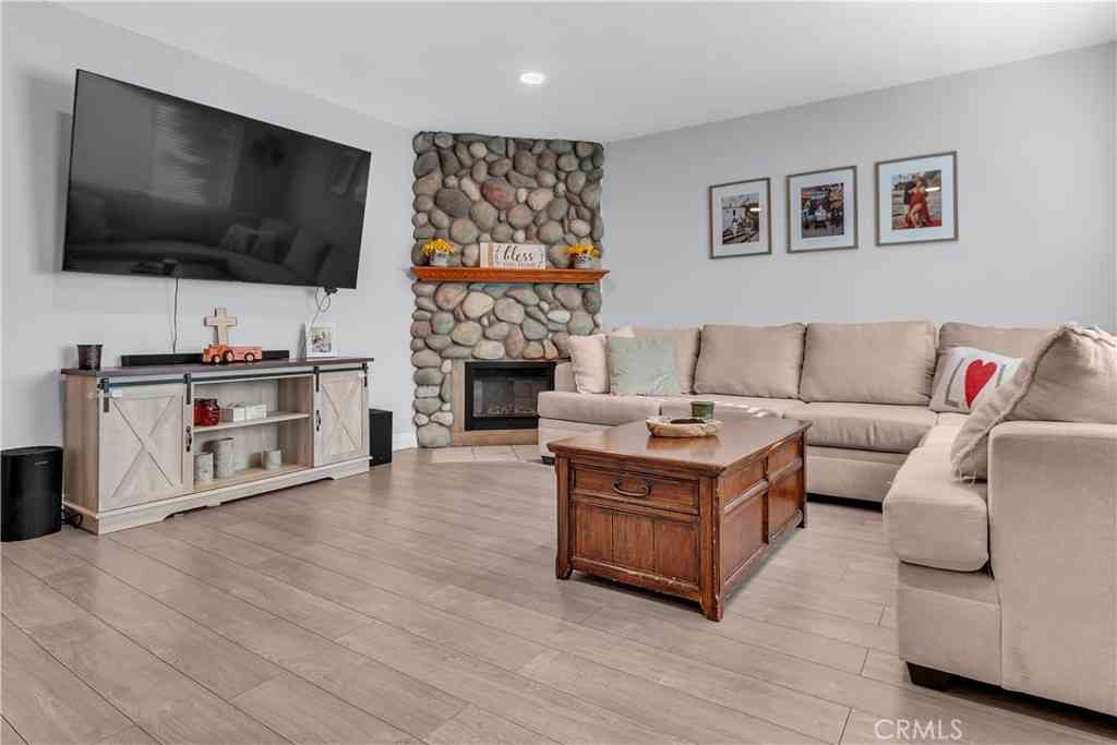 Condo For Sale - 15251 Leffingwell #8<br/> Whittier, CA 90604