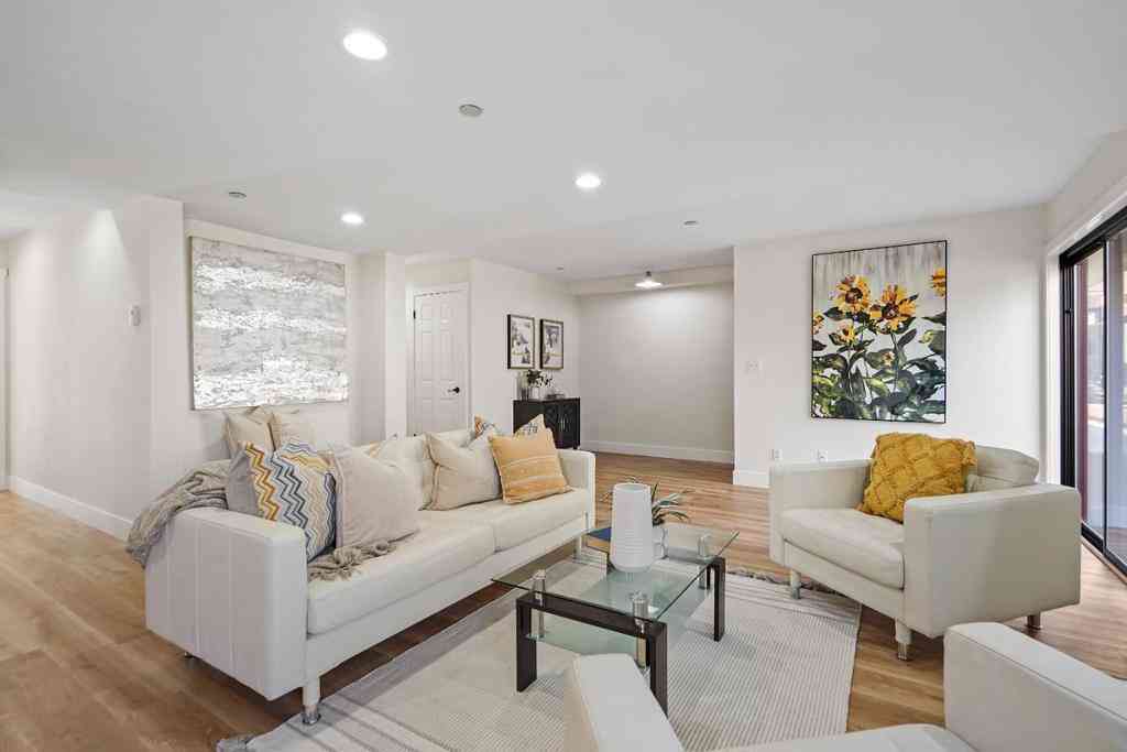 Condo For Sale - 4159 El Camino Way #B<br/> Palo Alto, CA 94306