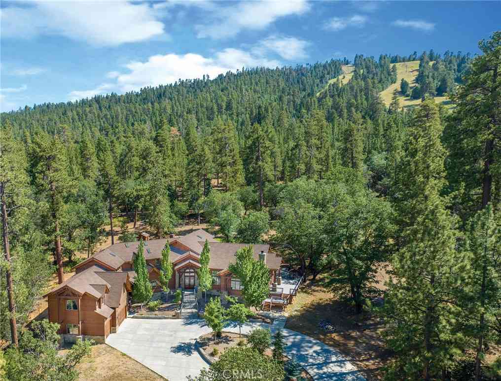 Homes For Sale - 42143 Switzerland<br/> Big Bear Lake, CA 92315