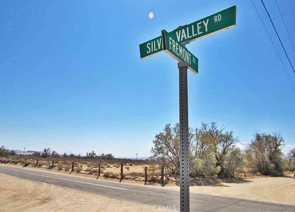 Vacant Land For Sale - 0531-151-31-0000 Silver Valley Road<br/> Newberry Springs, CA 92365