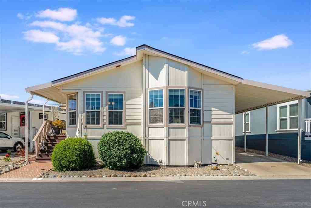 Mobile Home For Sale - 3395 S Higuera Street #4<br/> San Luis Obispo, CA 93401