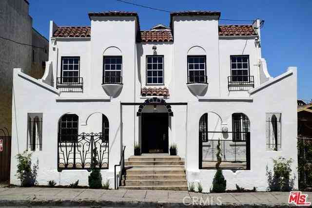 Apartment For Rent - 1145 S New Hampshire #12<br/> Los Angeles, CA 90006