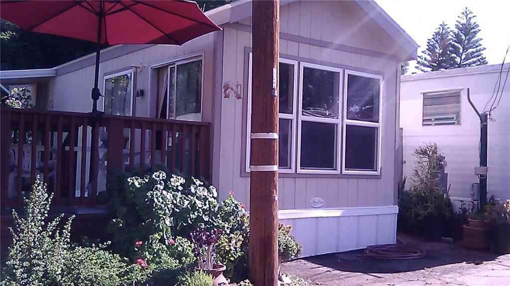 Mobile Home For Sale - 10799 Sherman Grove Avenue #18<br/> Sunland, CA 91040