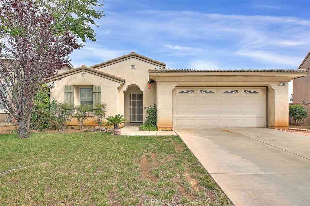 Homes For Sale - 1338 Barbetty Way<br/> Beaumont, CA 92223