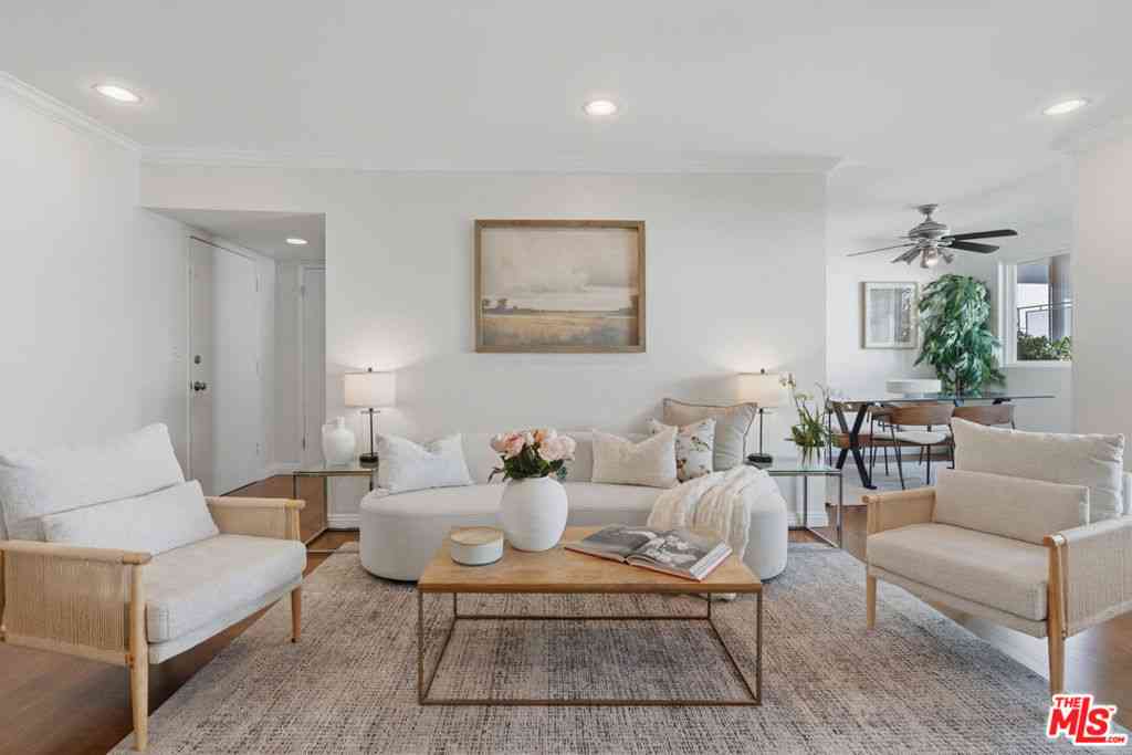 Condo For Sale - 1242 S Barrington Avenue #205<br/> Los Angeles, CA 90025