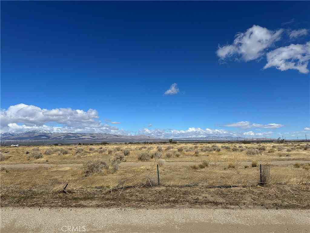 Vacant Land For Sale - 125th St W & Elder Ave<br/> Rosamond, CA 93560