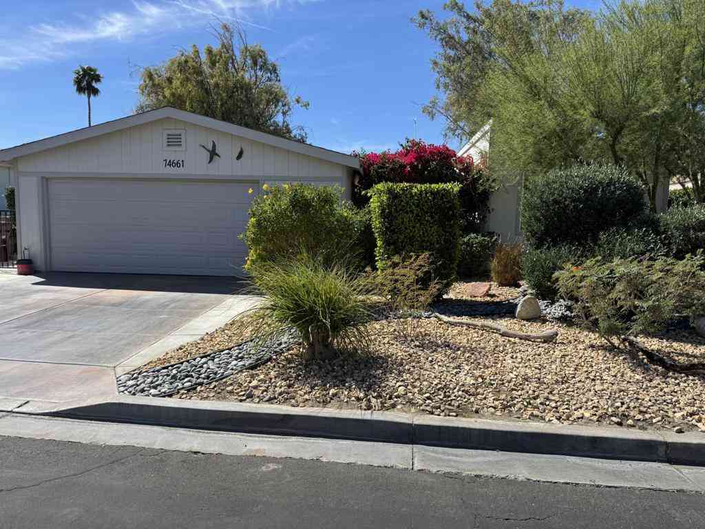 Mobile Home For Sale - 74661 Mexicali Rose<br/> Thousand Palms, CA 92276
