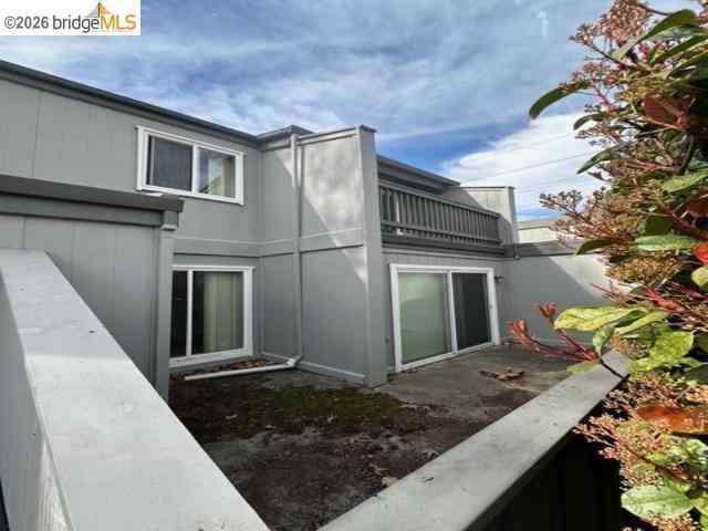 Condo For Sale - 1175 Kenwal Rd #B<br/> Concord, CA 94521