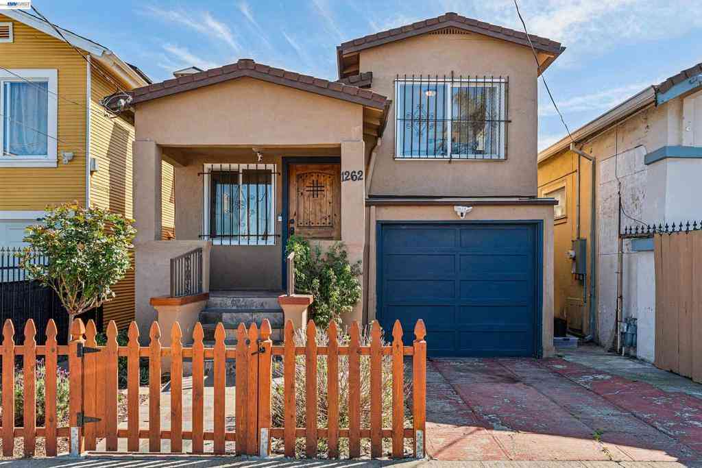 Homes For Sale - 1262 94th Avenue<br/> Oakland, CA 94603