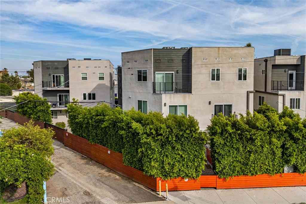 Homes For Sale - 1818 Thurman<br/> Los Angeles, CA 90019