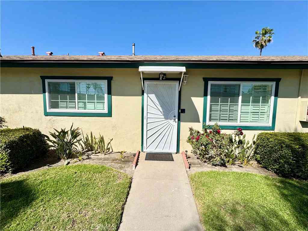 Condo For Sale - 1152 North West Street #23<br/> Anaheim, CA 92801