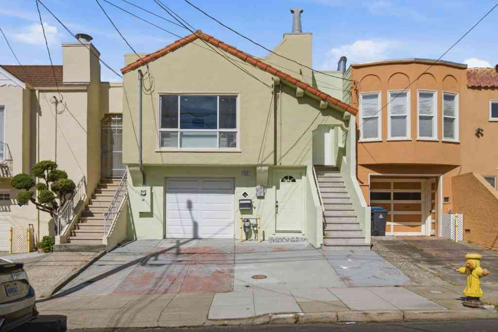 Homes For Sale - 152 W Moltke Street<br/> Daly City, CA 94014