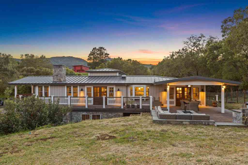 Homes For Sale - 21842 Via Regina<br/> Saratoga, CA 95070