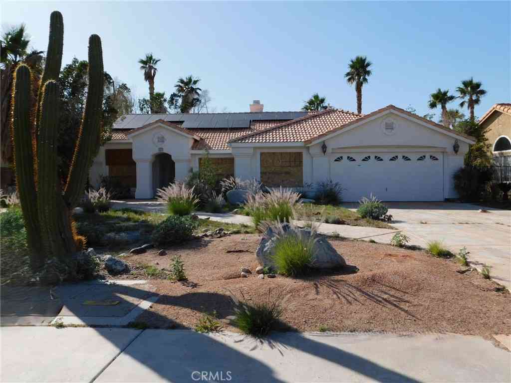Homes For Sale - 9651 Cholla<br/> Desert Hot Springs, CA 92240