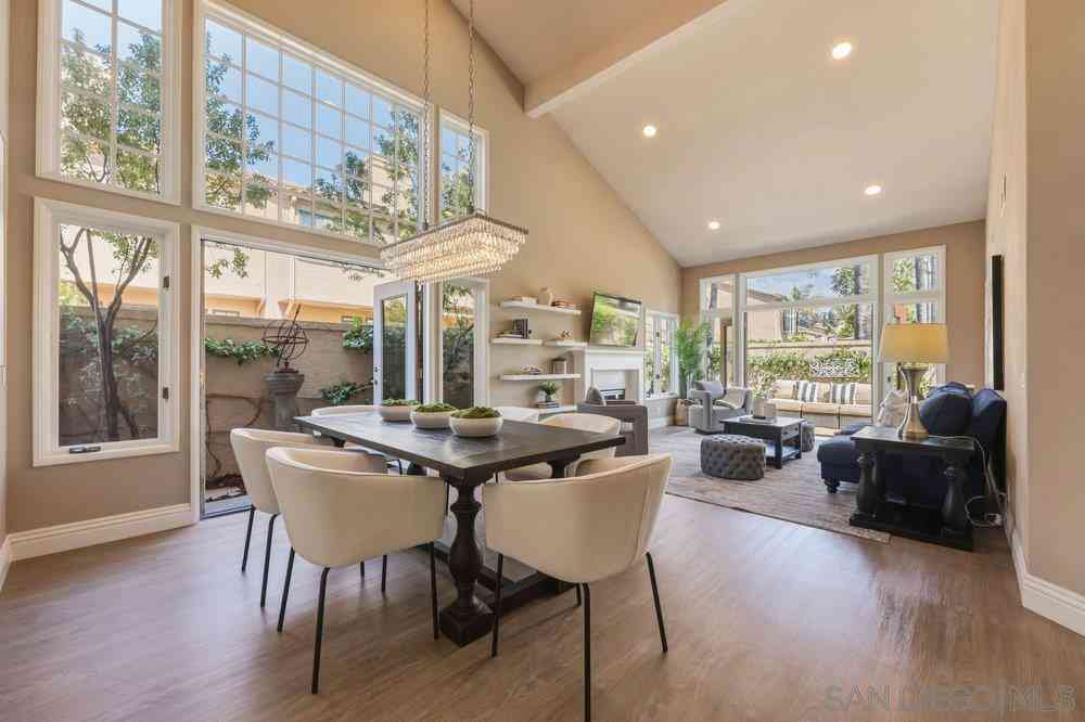 Townhouse For Sale - 3623 Paseo Vista Famosa<br/> Rancho Santa Fe, CA 92091