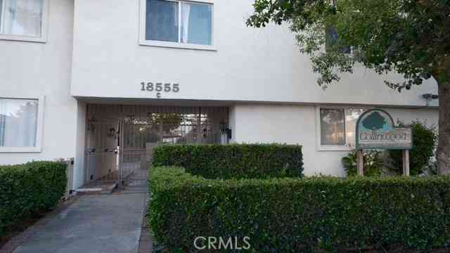 Condo For Rent - 18555 Collins #C33<br/> Tarzana, CA 91356