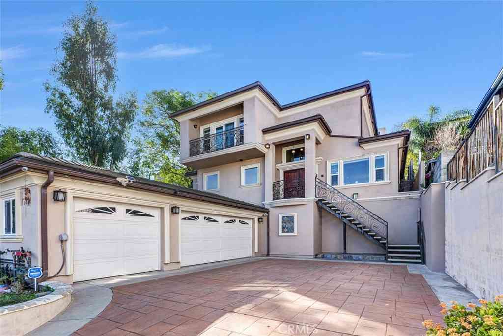 Homes For Sale - 810 Mooney Drive<br/> Monterey Park, CA 91755