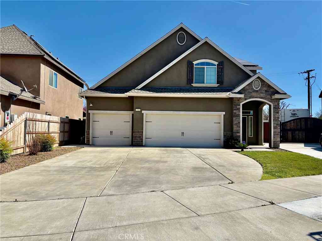 Homes For Sale - 2220 N. Shady Street<br/> Tulare County, Visalia, CA 93291