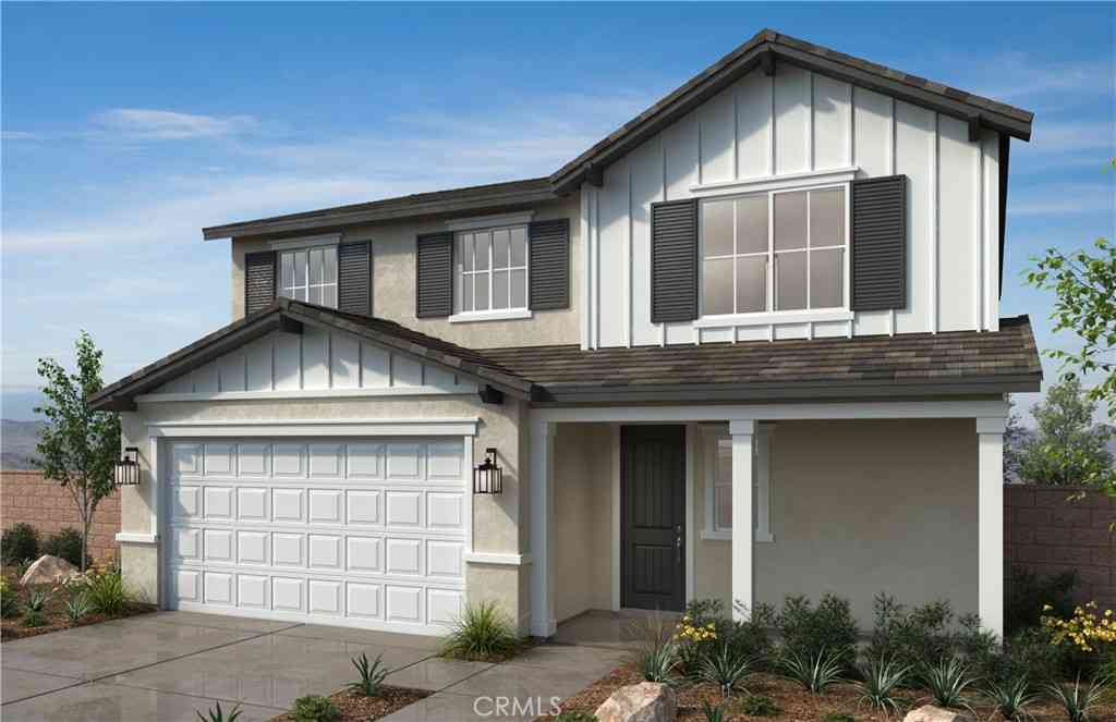 Homes For Sale - 4686 Terracina Lane<br/> Lake Elsinore, CA 92530