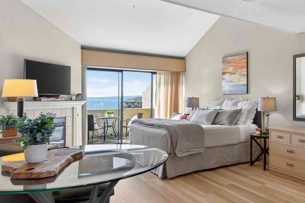 Condo For Sale - 302 Seascape Resort Drive<br/> Aptos, CA 95003