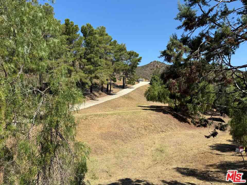 Vacant Land For Sale - 33317 Decker Canyon Road<br/> Malibu, CA 90265