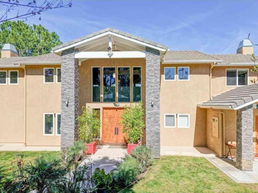 Homes For Rent - 1377 Knoll Road #B<br/> Redlands, CA 92373