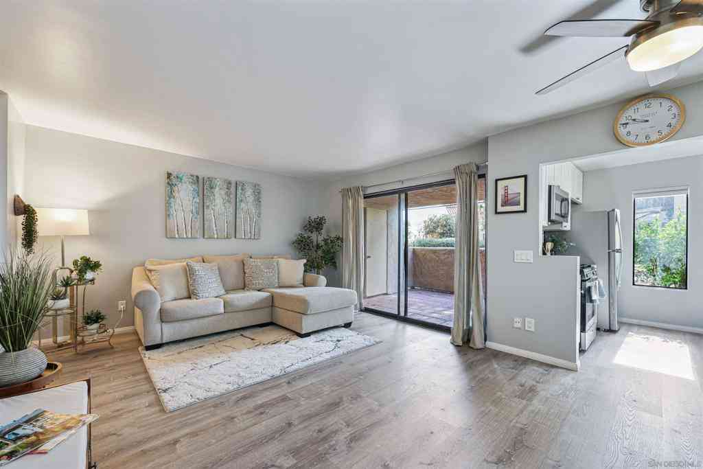 Condo For Sale - 8456 New Salem St #27<br/> San Diego, CA 92126