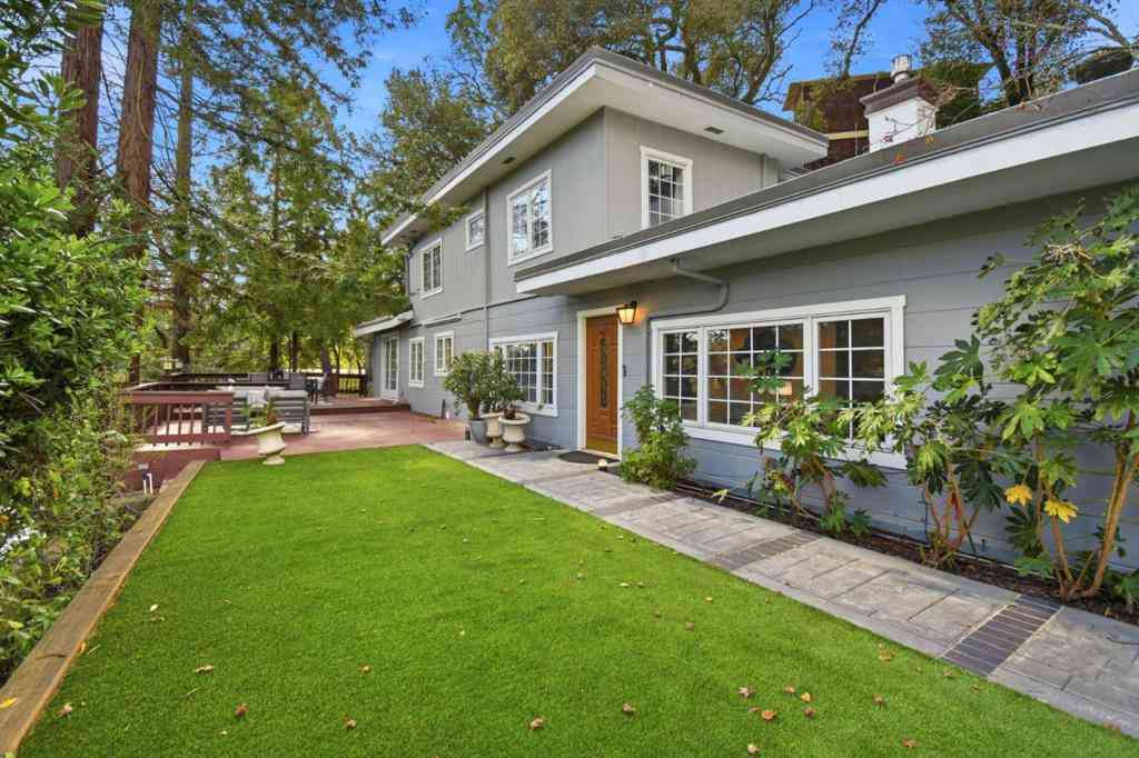 Homes For Sale - 285 Camino Pablo<br/> Orinda, CA 94563