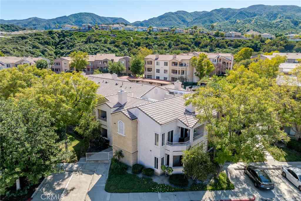 Condo For Sale - 2400 Del Mar Way #108<br/> Corona, CA 92882