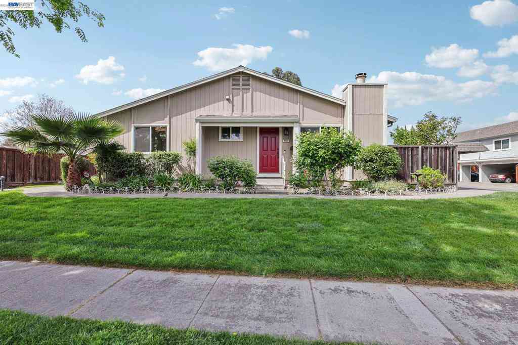 Townhouse For Sale - 4433 Fairlands Dr<br/> Pleasanton, CA 94588