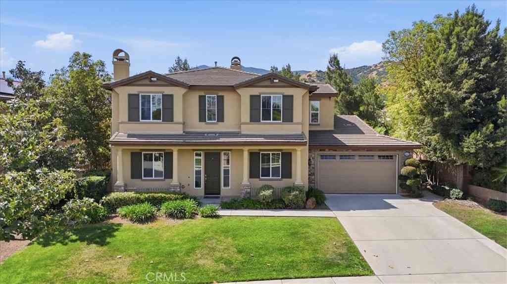 Homes For Sale - 8651 Edelweiss<br/> Corona, CA 92883