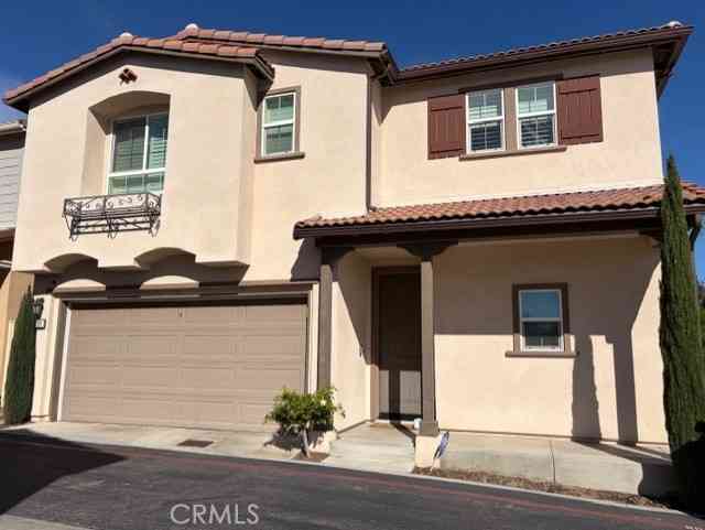 Homes For Rent - 23201 W Canterbury<br/> West Hills, CA 91307