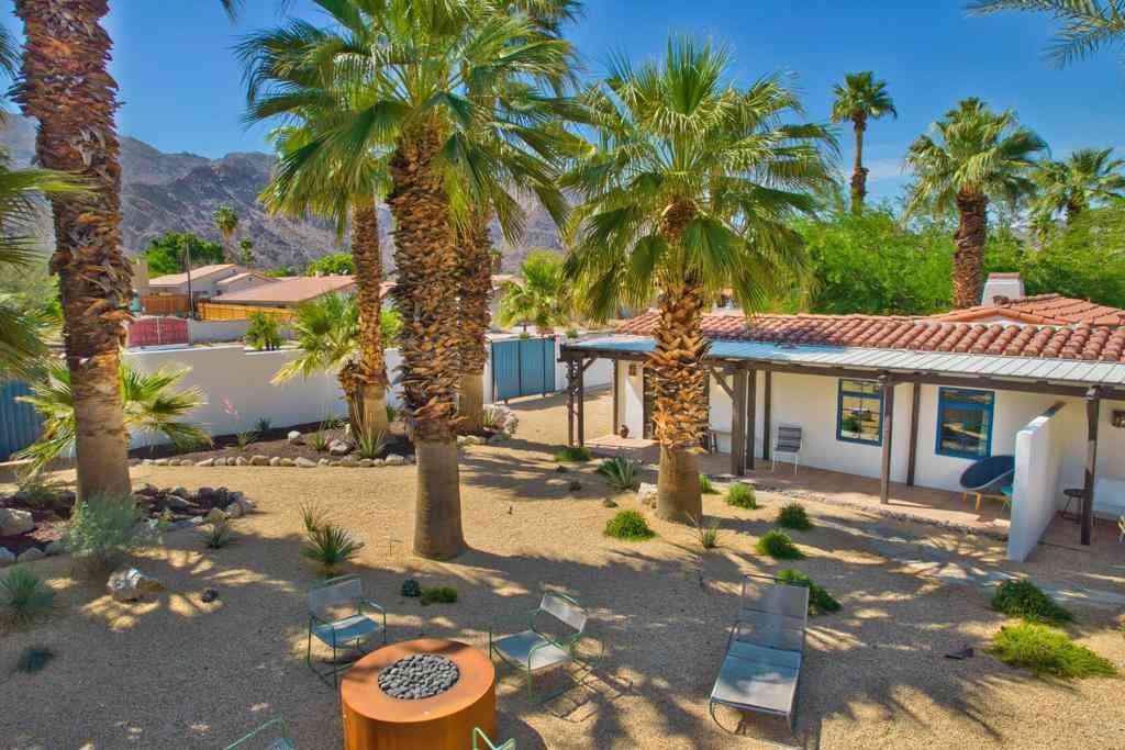 Homes For Sale - 52862 Eisenhower Drive<br/> La Quinta, CA 92253