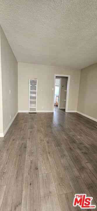 Apartment For Rent - 1021 S Kingsley Drive #3<br/> Los Angeles, CA 90006