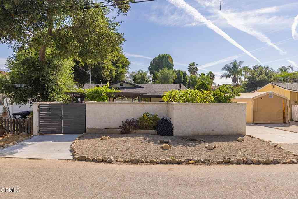 Homes For Sale - 240 N Padre Juan Avenue<br/> Ventura County, Ojai, CA 93023