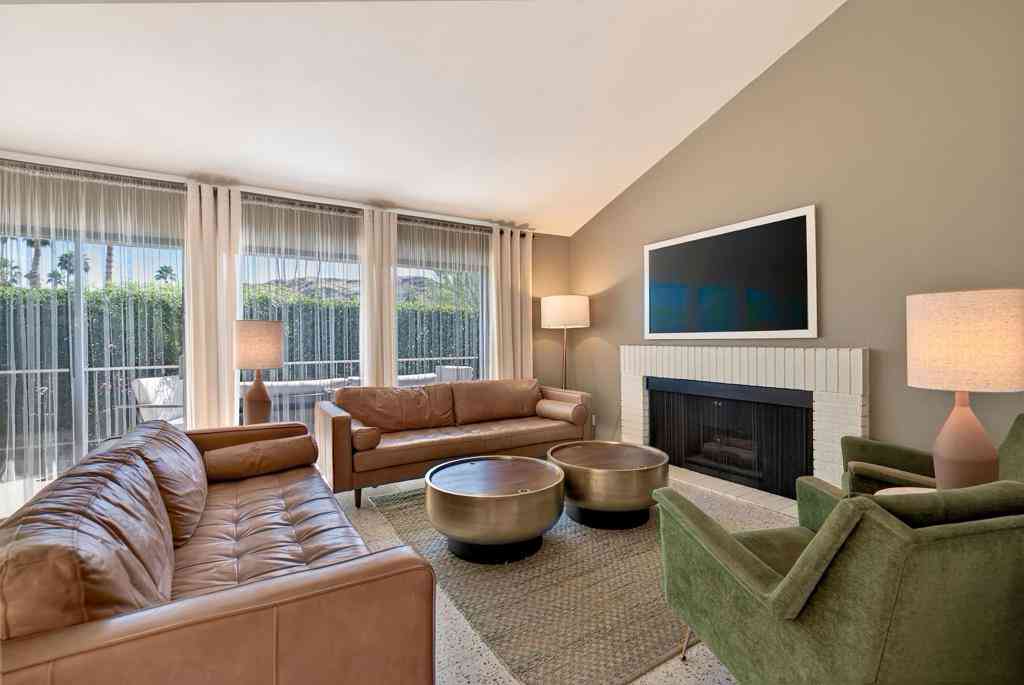 Condo For Sale - 2600 S Palm Canyon Drive #48<br/> Palm Springs, CA 92264