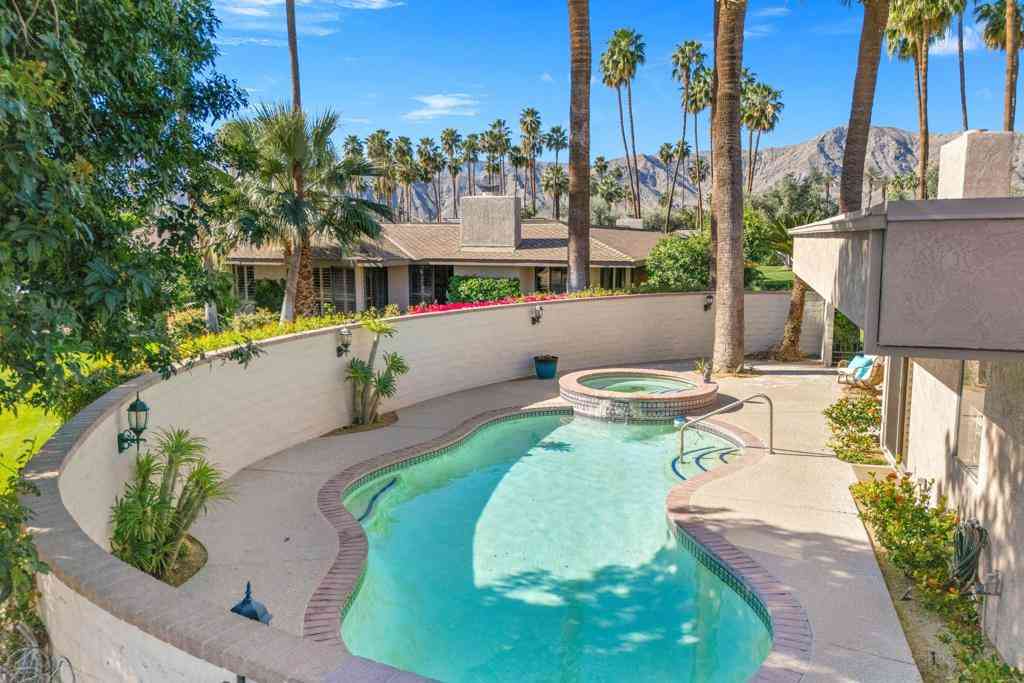 Homes For Sale - 69 Dartmouth Drive<br/> Rancho Mirage, CA 92270