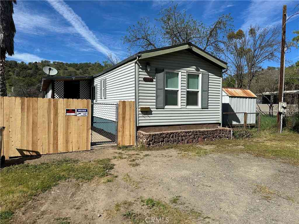 Mobile Home For Sale - 12880 4th<br/> Clearlake Oaks, CA 95423