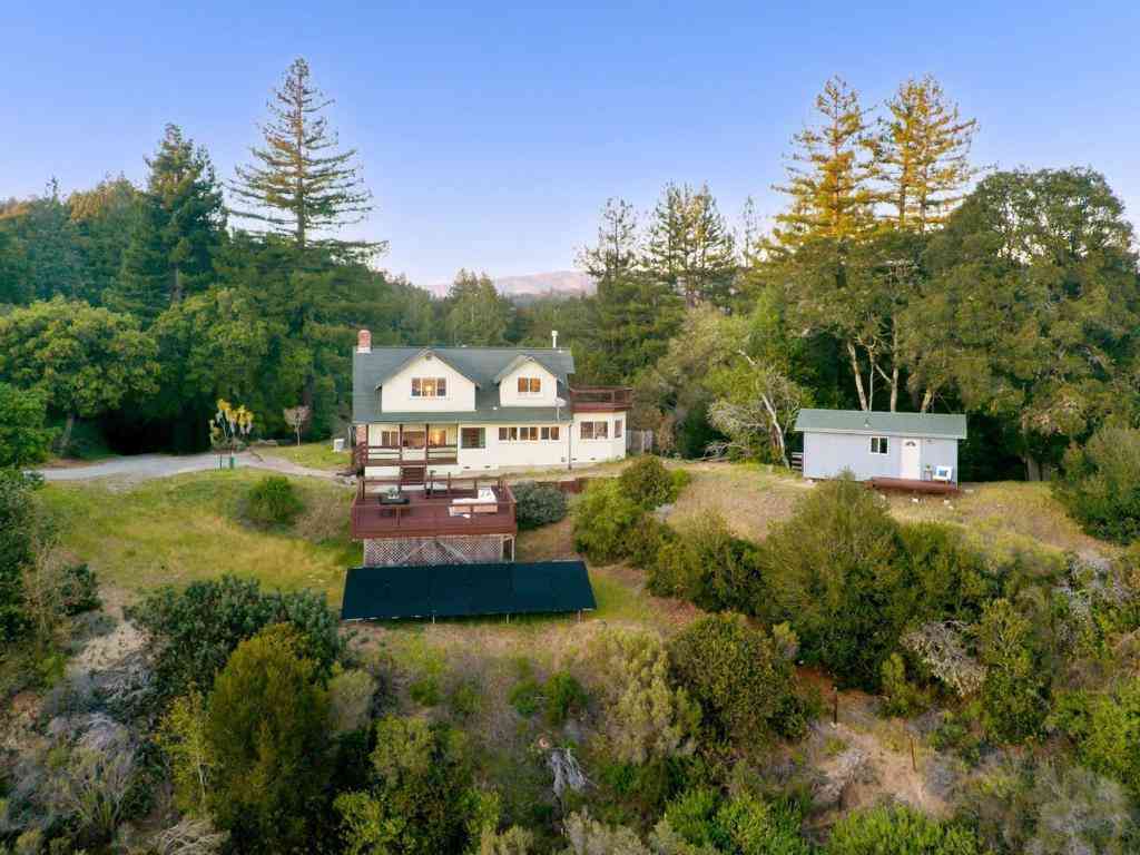 Homes For Sale - 555 Bohnen Road<br/> Santa Cruz, CA 95065