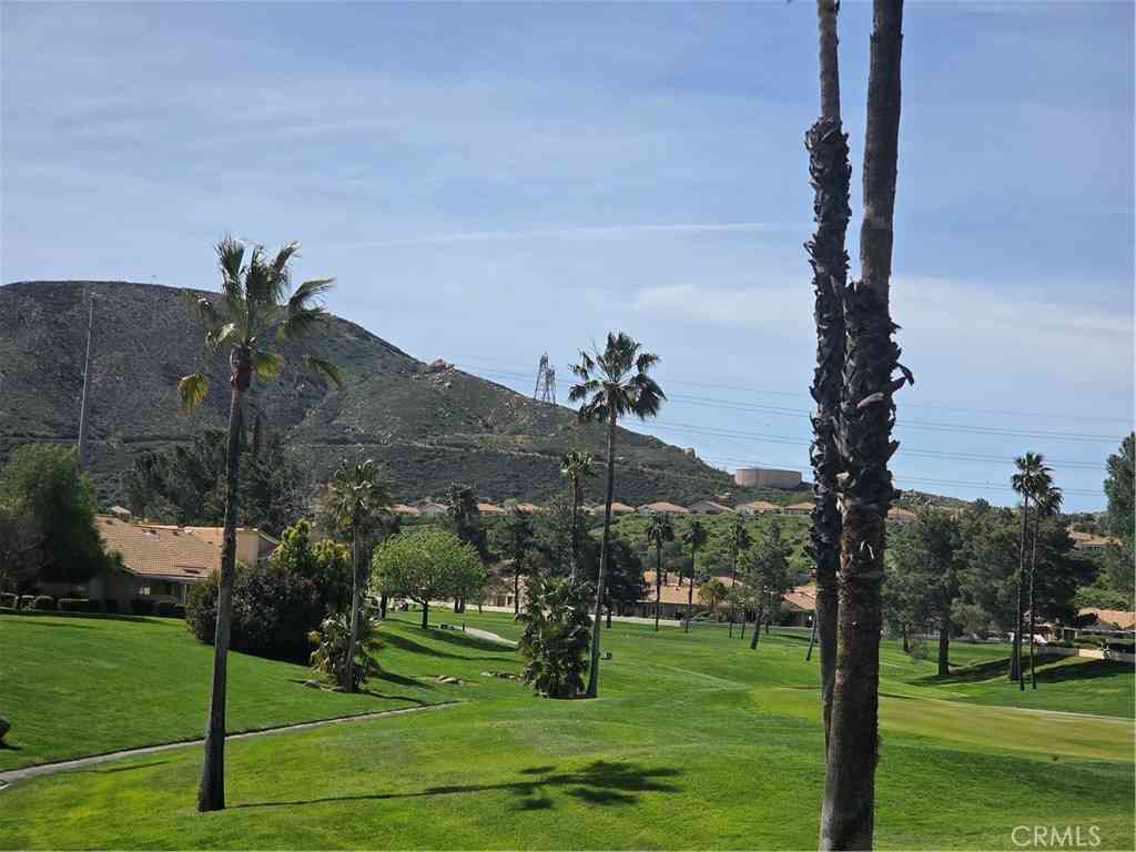Condo For Sale - 1379 Snead<br/> Banning, CA 92220