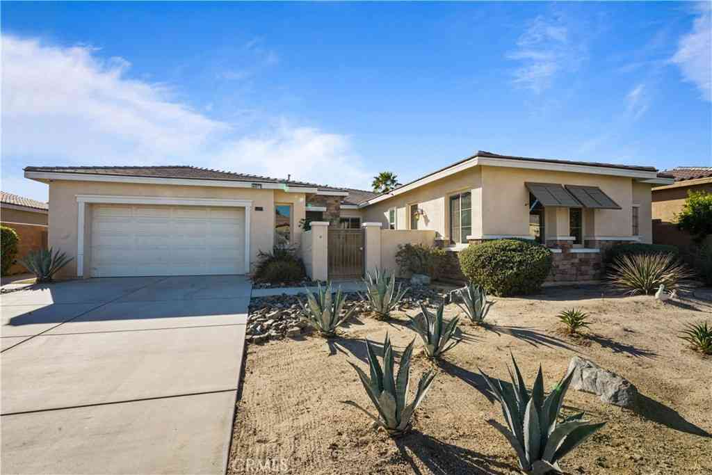 Homes For Rent - 46073 Roudel Lane<br/> La Quinta, CA 92253