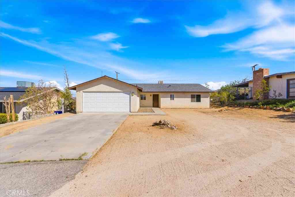 Homes For Sale - 6851 Quail Spring<br/> 29 Palms, CA 92277