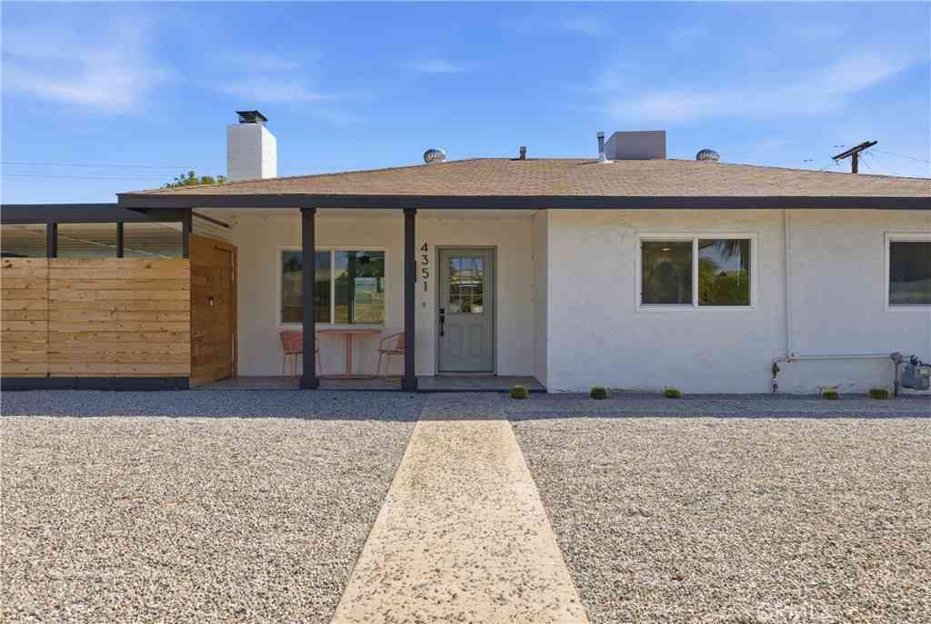 Homes For Sale - 4351 E Calle De Carlos<br/> Palm Springs, CA 92264