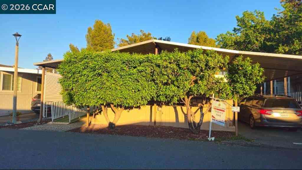 Mobile Home For Sale - 16 Surf Drive<br/> Contra Costa County, Pittsburg, CA 94565