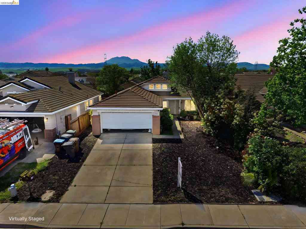 Homes For Sale - 5114 Homestead Court<br/> Antioch, CA 94531