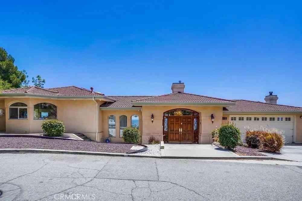Homes For Rent - 876 Harrington<br/> Glendale, CA 91207