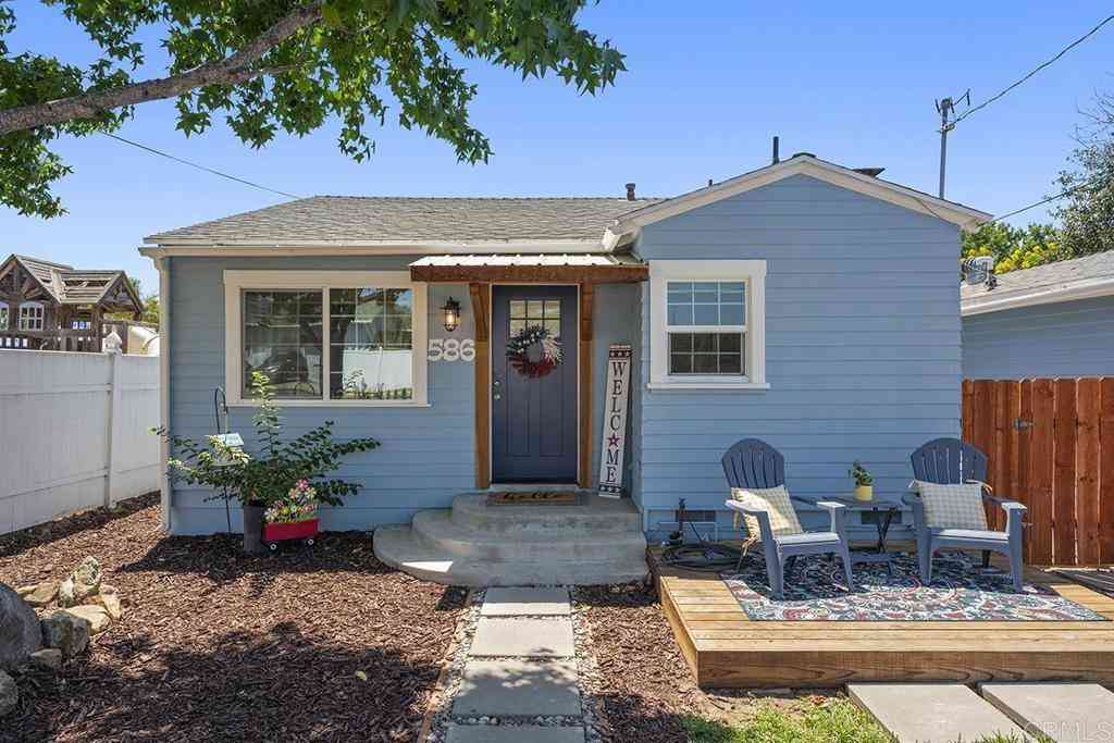 Homes For Rent - 586 Del Mar<br/> Chula Vista, CA 91910