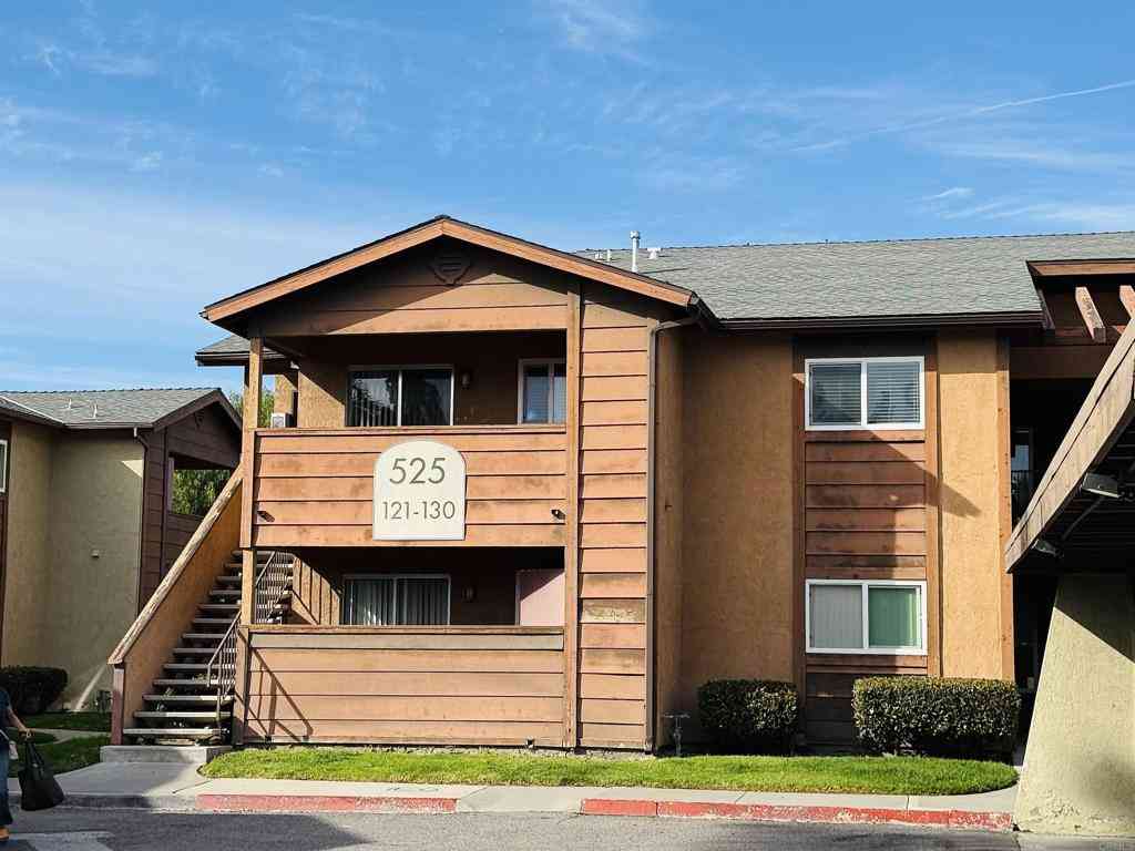 Condo For Sale - 525 Calle Montecito #122<br/> Oceanside, CA 92057