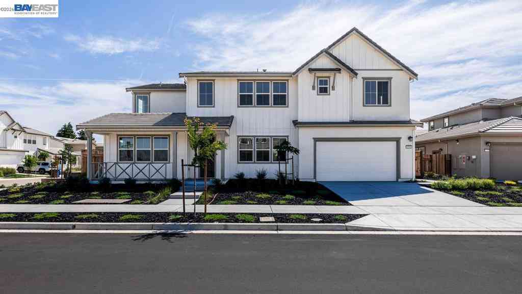 Homes For Sale - 1596 Strathaven Place<br/> Brentwood, CA 94513